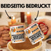 Abenteurreisender Geschenk Tasse Lustiger Spruch Erheben Sie Sich Der Abenteurreisender Betritt den Raum Rot Trendation