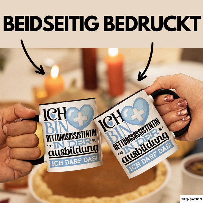 Rettungsassistentin Ausbildung Start Geschenk Tasse Ich Bin Rettungsassistentin In Der Ausbildung Ich Darf Das Kaffee-Becher Geschenkidee Schwarz Trendation