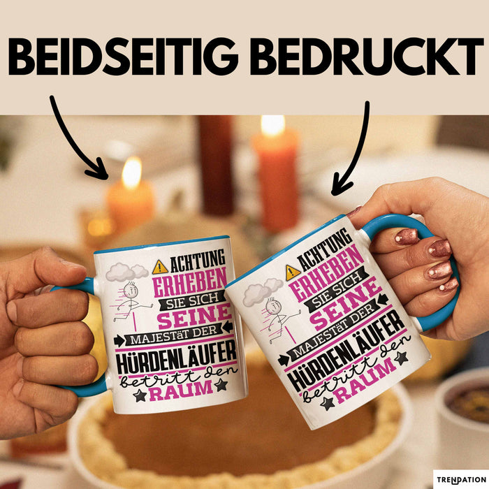 Hürdenläufer Geschenk Tasse Lustiger Spruch Erheben Sie Sich Der Hürdenläufer Betritt den Raum Blau Trendation