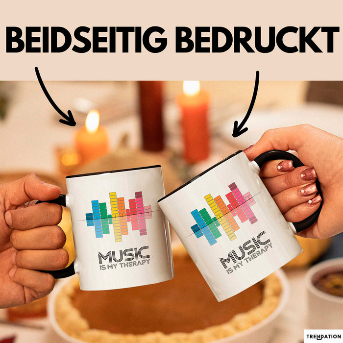 DJ Musik Equalizer EDM Party Tasse Geschenk Lustige Geschenkidee Spruch Musik Ist Meine Therapie Schwarz Trendation