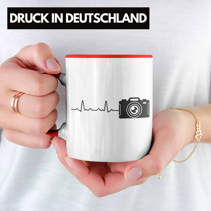Trendation - Fotograf Tasse Zubehör Fotografie Geschenk Fotografieren Kaffeetasse Geschenkideen Lustiger Spruch Rot Trendation
