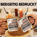 Abenteurer Geschenk Tasse Lustiger Spruch Erheben Sie Sich Der Abenteurer Betritt den Raum Schwarz Trendation