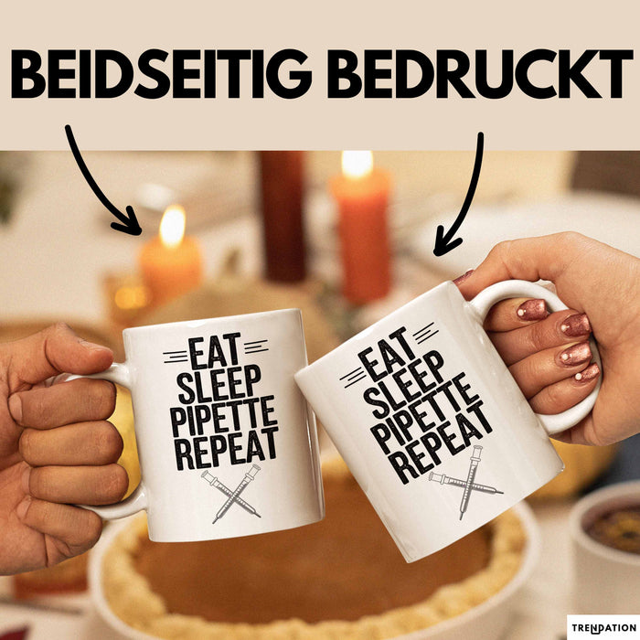 Biologe Tasse Geschenk Essen Schlafen Pipettieren Weiß Trendation