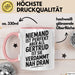 Gertrud Tasse Geschenk Niemand Ist Perfekt Gertrud Verdammt Nah Dran Geschenkidee Rosa Trendation