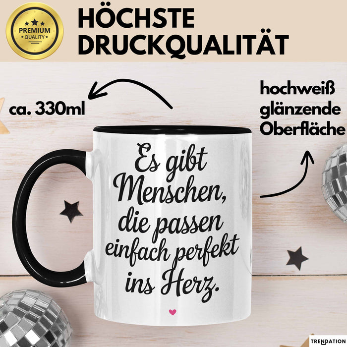 Romantisches Paar Jahrestagsfeier Tasse Geschenk Lustige Geschenkidee Spruch Es Gibt Menschen Die Passen Einfach Perfekt Ins Herz Trendation