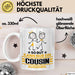 Cousin Geschenk Tasse So Gut Kann Nur Ein Cousin Aussehen Geschenkidee Kaffee-Becher Weiß Trendation