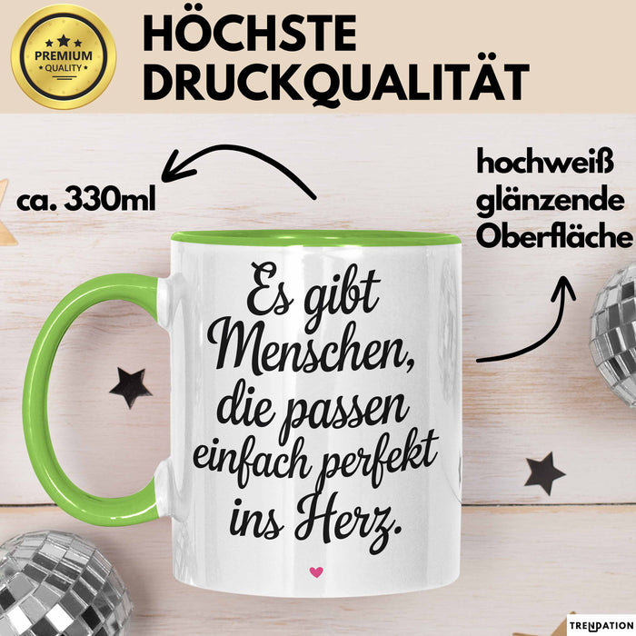 Romantisches Paar Jahrestagsfeier Tasse Geschenk Lustige Geschenkidee Spruch Es Gibt Menschen Die Passen Einfach Perfekt Ins Herz Grün Trendation