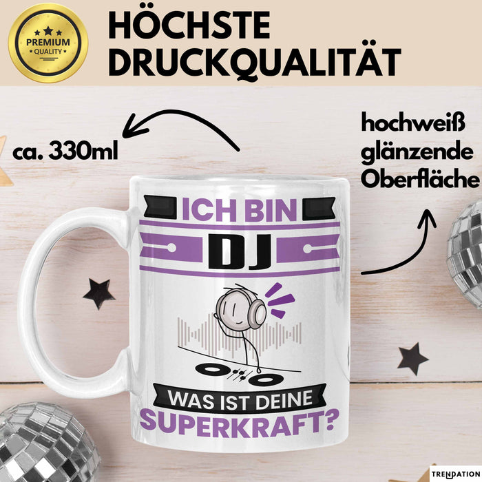 DJ Tasse Geschenk für DJ Geburtstag Lustiger Spruch Kaffee-Becher Was Ist Deine Superkraft Weiß Trendation