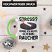Raucher Geschenk Tasse Spruch Stress? Kenne Ich Nicht Ich Bin Raucher Geschenkidee Zigaretten Grün Trendation