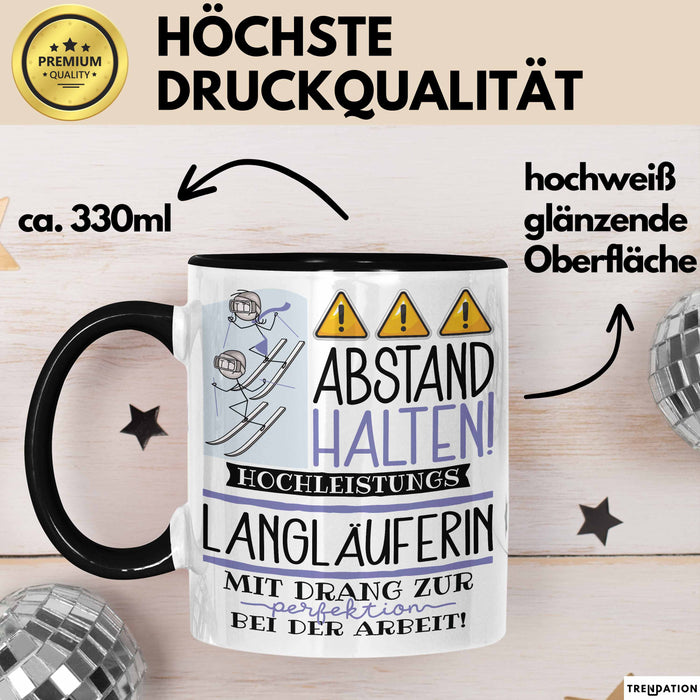 Langläuferin Tasse Geschenk Lustig Abstand Halten Hochleistungs-Langläuferin Mit Drang Zur Perfektion Bei Der Arbeit Trendation