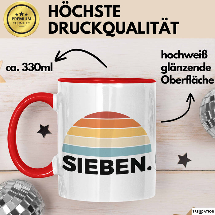 Tasse Retro SIEBEN. Design mit Sonnenuntergangsfarben 7. Geburtstag Jungs Rot Trendation