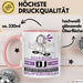DJ Geschenk Tasse Ich Bin DJ Aber Sag Doch Einfach Superheld Lustige Geschenkdiee für DJ Kaffee-Becher Rosa Trendation