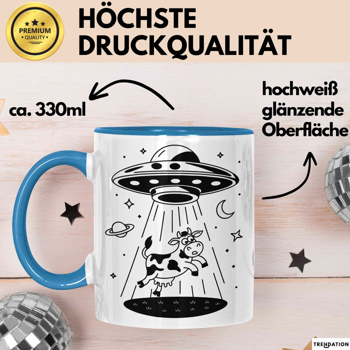 Sci-Fi Nerd Tasse Geschenkidee UFO entführt Kuh Weltraum Fan Geschenkidee Lustig Blau Trendation