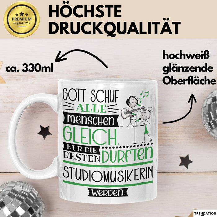 Studiomusikerin Geschenk Becher Tasse Gott Schuf Alle Menschen Gleich Nur Die Besten Durfeten Studiomusikerin Werden Geschenkidee Lustig Weiß Trendation