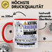 Musikproduzentin Tasse Geschenk Lustiger Spruch Bitte Erheben Sie Sich Seine Majestät Die Musikproduzentin Betritt Den Raum Rot Trendation