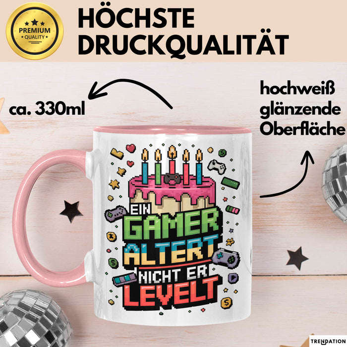 Gamer Geburtstag Tasse Geschenkidee Ein Gamer Steigt Auf Rosa Trendation