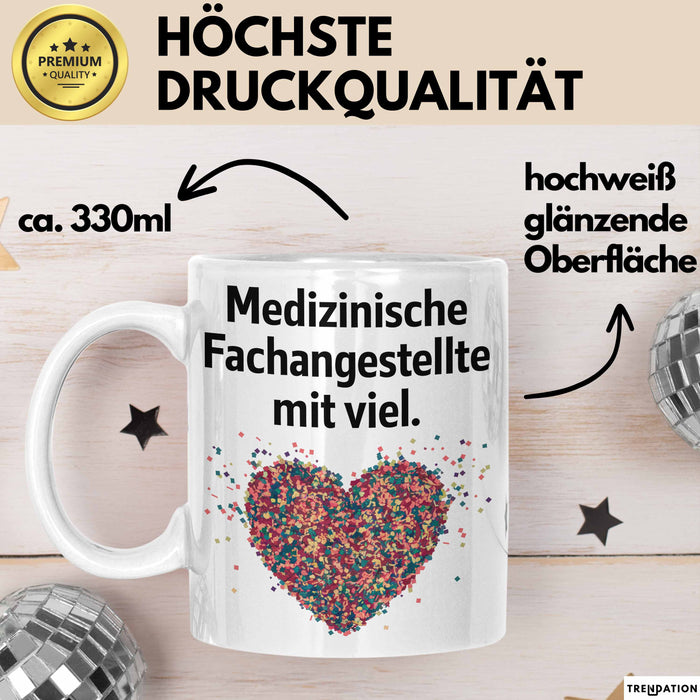 Medizinischer Assistent Arzt Tasse Geschenk Lustige Geschenkidee Spruch Medizinische Fachangestellte Mit Viel Heart Weiß Trendation