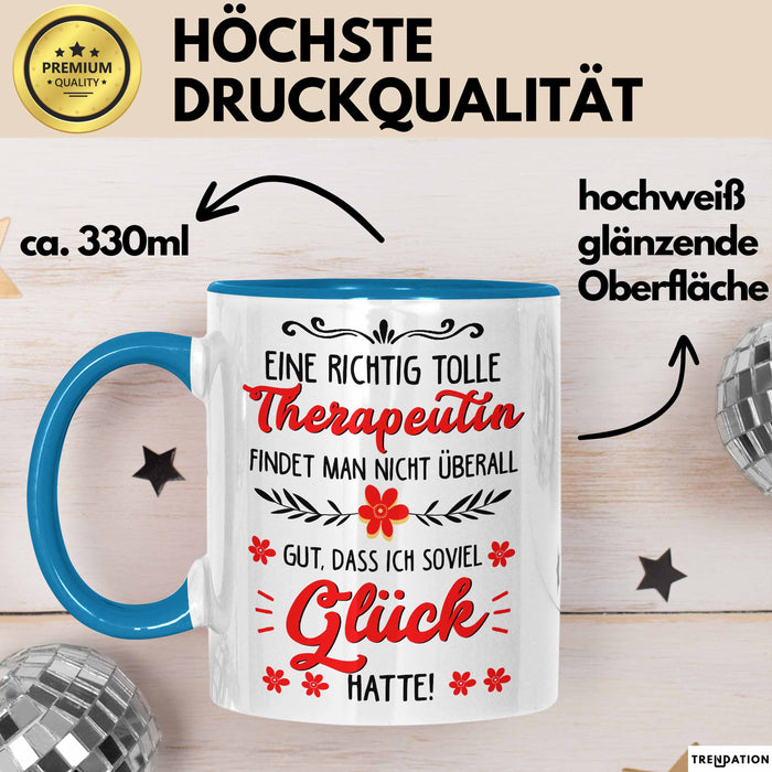 Physiotherapeut Physiotherapie Tasse Geschenk Lustige Geschenkidee Spruch Eine Richtig Tolle Therapeutin Findet Man Nicht Überall Blau Trendation