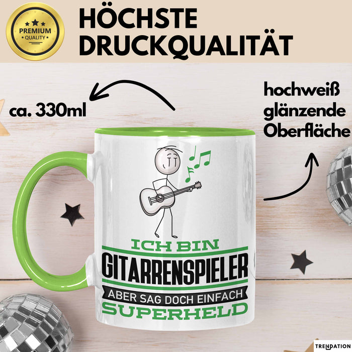 Gitarrenspieler Geschenk Tasse Ich Bin Gitarrenspieler Aber Sag Doch Einfach Superheld Lustige Geschenkdiee für Gitarrenspieler Kaffee-Becher Grün Trendation