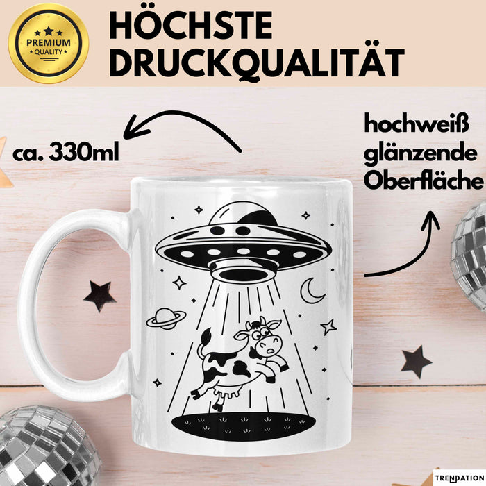 Sci-Fi Nerd Tasse Geschenkidee UFO entführt Kuh Weltraum Fan Geschenkidee Lustig Weiß Trendation