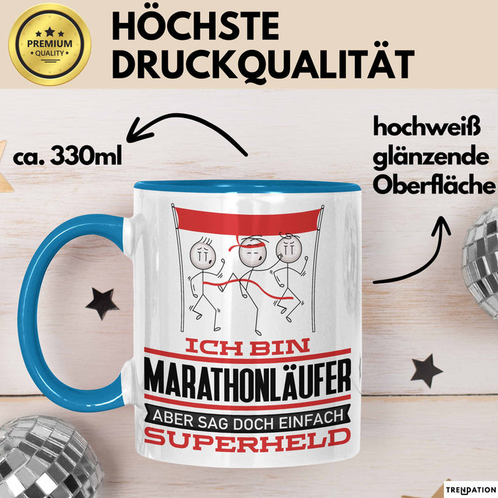 Marathonläufer Geschenk Tasse Ich Bin Marathonläufer Aber Sag Doch Einfach Superheld Lustige Geschenkdiee für Marathonläufer Kaffee-Becher Blau Trendation