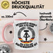 DDR Mann Tasse Geschenk Unterschätze Niemals Einen Alten Mann Der In Der DDR AufgewachsenIst Kaffee-Becher Rosa Trendation