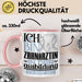 Zahnärztin Ausbildung Start Geschenk Tasse Ich Bin Zahnärztin In Der Ausbildung Ich Darf Das Kaffee-Becher Geschenkidee Rosa Trendation