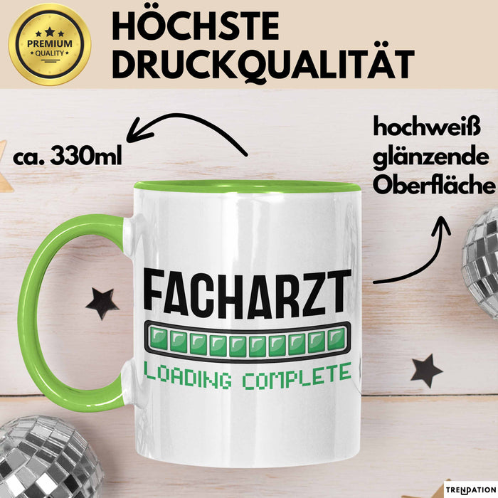 Facharzt Tasse Geschenk Werdender Arzt Geschenkidee Studium Medizin Kaffee-Becher Grün Trendation