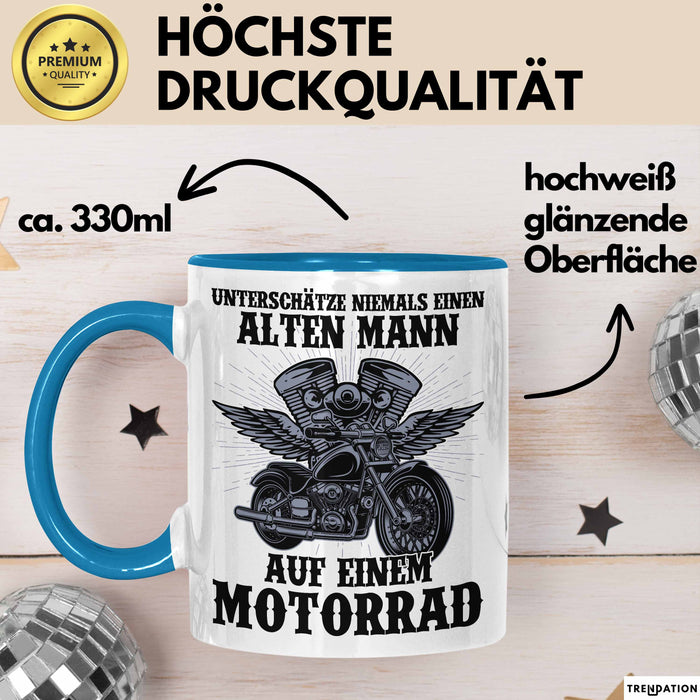 Motorradfahrer Geschenk Tasse Kaffee-Becher Motorrad Spruch Unterschätze Niemals Einen Alten Mann Auf Einem Motorrad Spruch Männer Blau Trendation