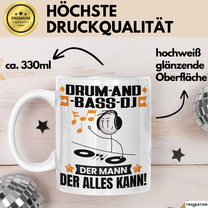 Drum-and-Bass-DJ Tasse Geschenk für Drum-and-Bass-DJ Der Mann Der Alles Kann Geschenkidee zum Geburtstag Weiß Trendation