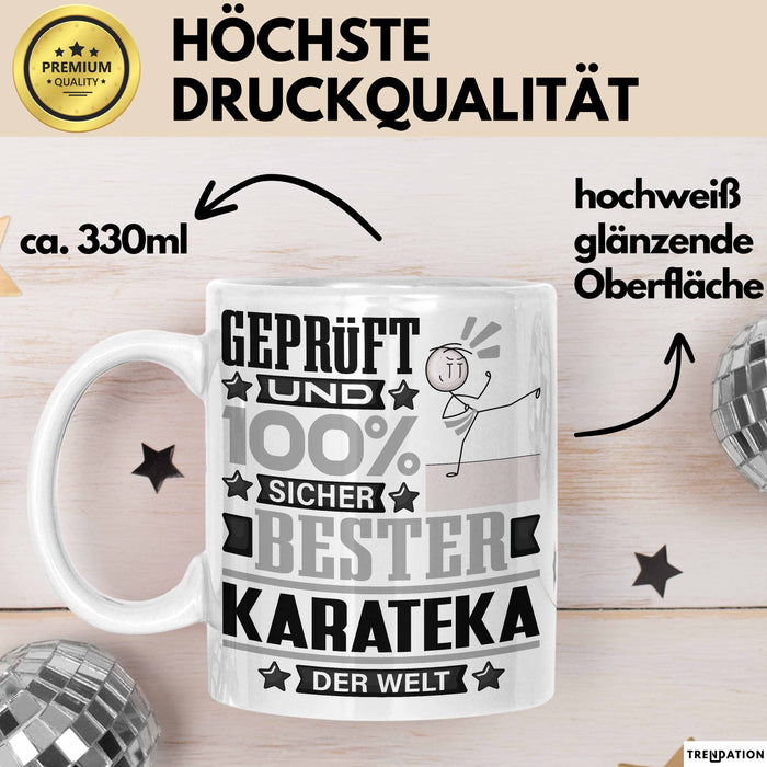 Karateka Geschenk Lustiger Spruch für Karateka Geschenkidee Bester Karateka Der Welt Weiß Trendation