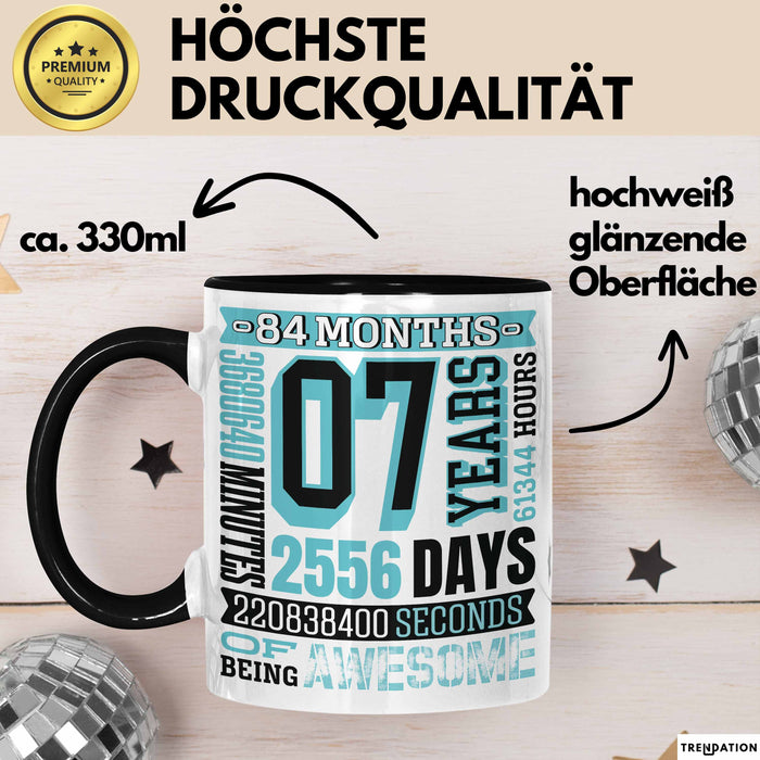 Tasse 07 Jahre Jubiläum Design mit Zeitangaben, Geschenkidee Schwarz Trendation