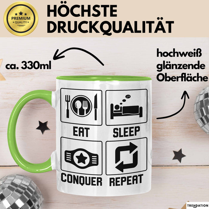 Gamer Tasse Geschenk Eat Sleep Conquer Repeat Geschenkidee Becher Grün Trendation