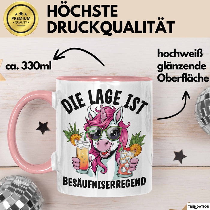 Humor Tasse Geschenk Die Lage Ist Besäufniserregend Geschenkidee Kaffee-Becher Rosa Trendation