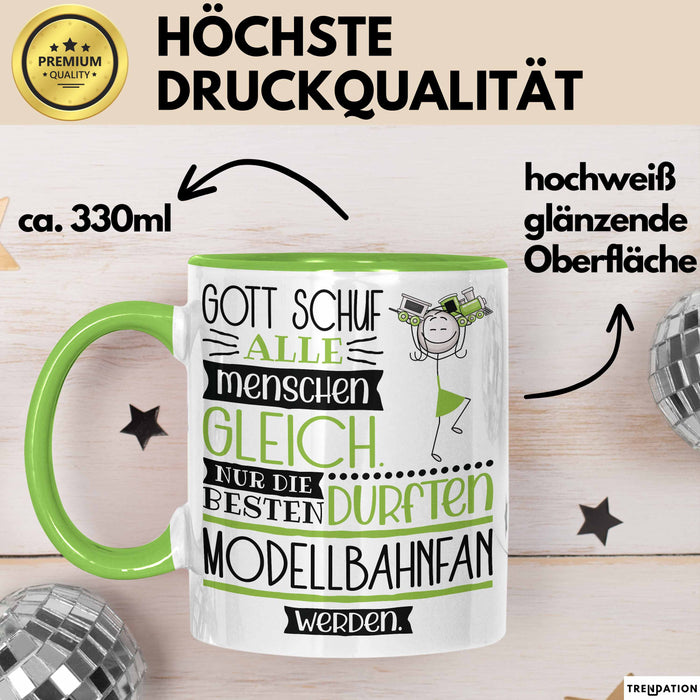Modellbahnfan Geschenk Becher Tasse Gott Schuf Alle Menschen Gleich Nur Die Besten Durfeten Modellbahnfan Werden Geschenkidee Lustig Grün Trendation