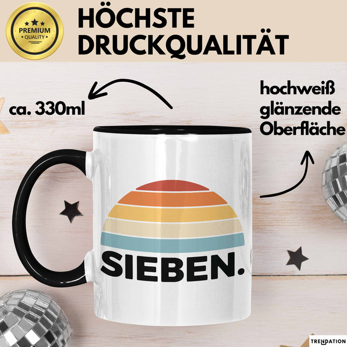 Tasse Retro SIEBEN. Design mit Sonnenuntergangsfarben 7. Geburtstag Jungs Schwarz Trendation