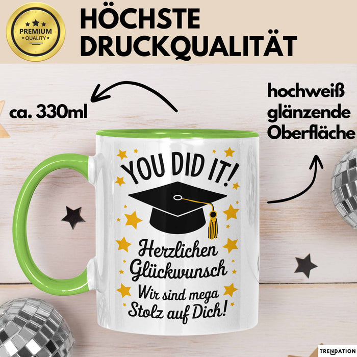 Schüler Abschluss Tasse Geschenk Lustige Geschenkidee Spruch Herzlichen Glückwünsche Grün Trendation