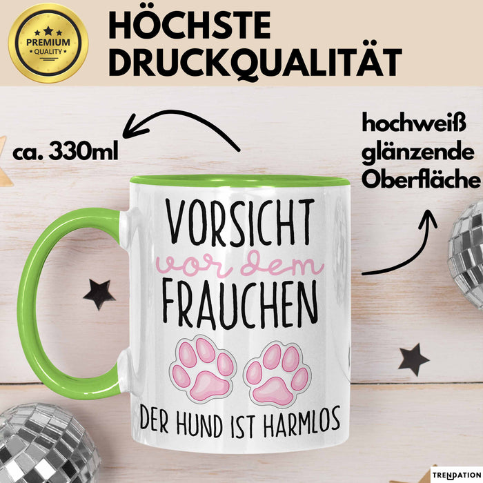 Hundeliebhaber Tasse Geschenk Lustiger Spruch Vorsicht Vor Dem Frauchen Grün Trendation