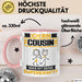 Cousin Tasse Geschenk für Cousin Geburtstag Lustiger Spruch Kaffee-Becher Was Ist Deine Superkraft Rosa Trendation
