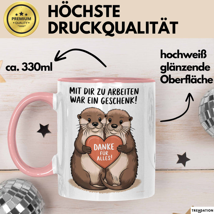 Büroarbeit Kollege Abschied Tasse Geschenk Lustige Geschenkidee Spruch Mit Dir Zu Arbeiten War Ein Geschenk Danke Für Alles Rosa Trendation