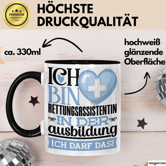 Rettungsassistentin Ausbildung Start Geschenk Tasse Ich Bin Rettungsassistentin In Der Ausbildung Ich Darf Das Kaffee-Becher Geschenkidee Schwarz Trendation