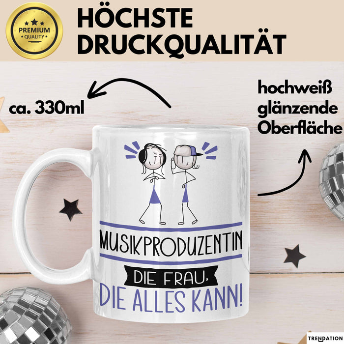 Musikproduzentin Geschenk Tasse Becher Die Frau Die Allen Kann Geschenkidee für eine Musikproduzentin Lustig Weiß Trendation