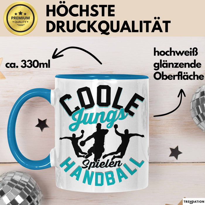 Handball-Spieler Geschenk Tasse Geschenkidee Handball-Spieler Jungs Kaffee-Becher Coole Jungs Spielen Handball Blau Trendation