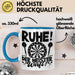 Dart-Spieler Geschenk Tasse Kaffee-Becher Darts Geschenkidee Spruch Geburtstag Ruhe Der Meister Wirft Blau Trendation