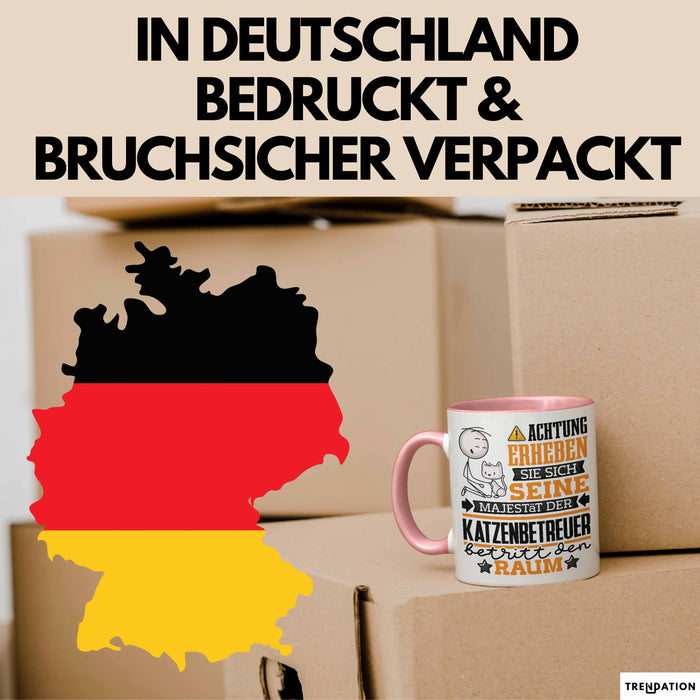 Katzenbetreuer Geschenk Tasse Lustiger Spruch Erheben Sie Sich Der Katzenbetreuer Betritt den Raum Rosa Trendation
