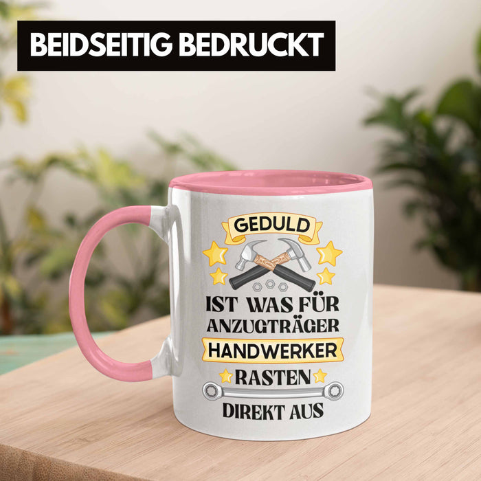 Trendation - Handwerker Tasse mit Spruch Geschenke für Handwerk Kaffeebecher KFZ Mechaniker Mechatroniker Rosa Trendation