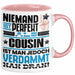 Cousin Geschenk Tasse Lustige Geschenkidee für Cousin Geburtstag Kaffee-Becher Niemand Ist Perfekt Aber Als Cousin Ist Man Nah Dran Rosa Trendation