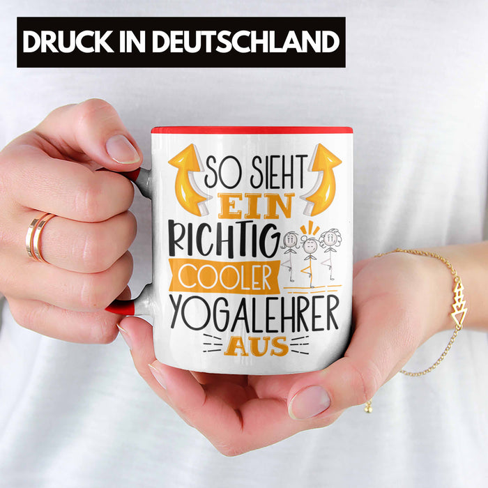 So Sieht Ein Richtig Cooler Yogalehrer Aus Geschenk Tasse Lustiger Spruch Geschenkidee Rot Trendation