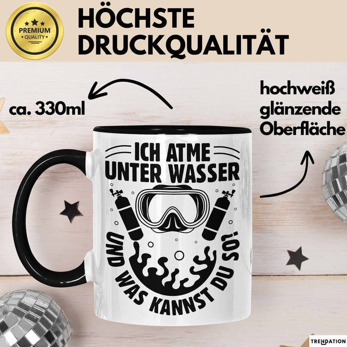 Schwarz
