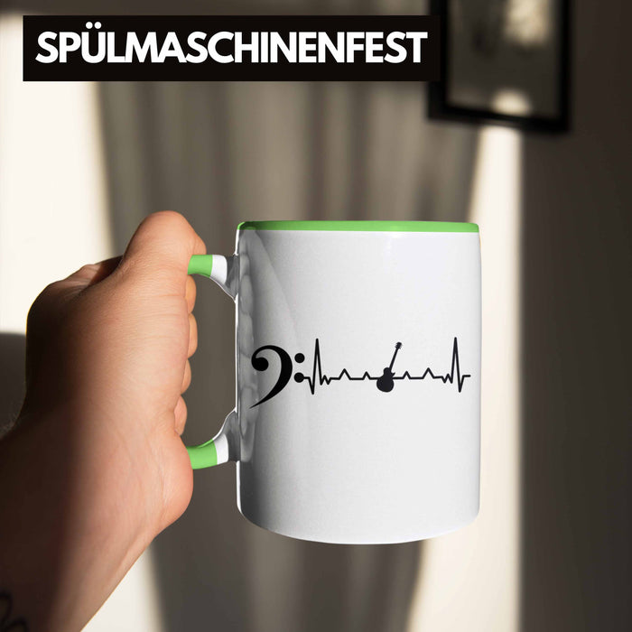 Bassist Tasse Geschenk Bass-Spieler Geschenkidee Kaffee-Becher Herzschlag Grün Trendation